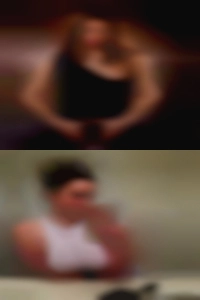 mozesround, naked women in